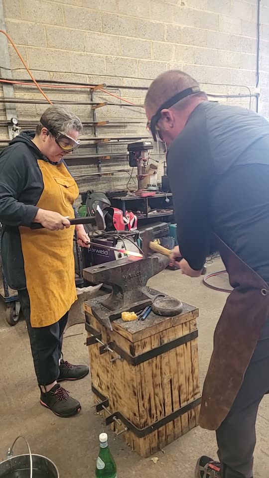 Video: Learning to forge at the anvil